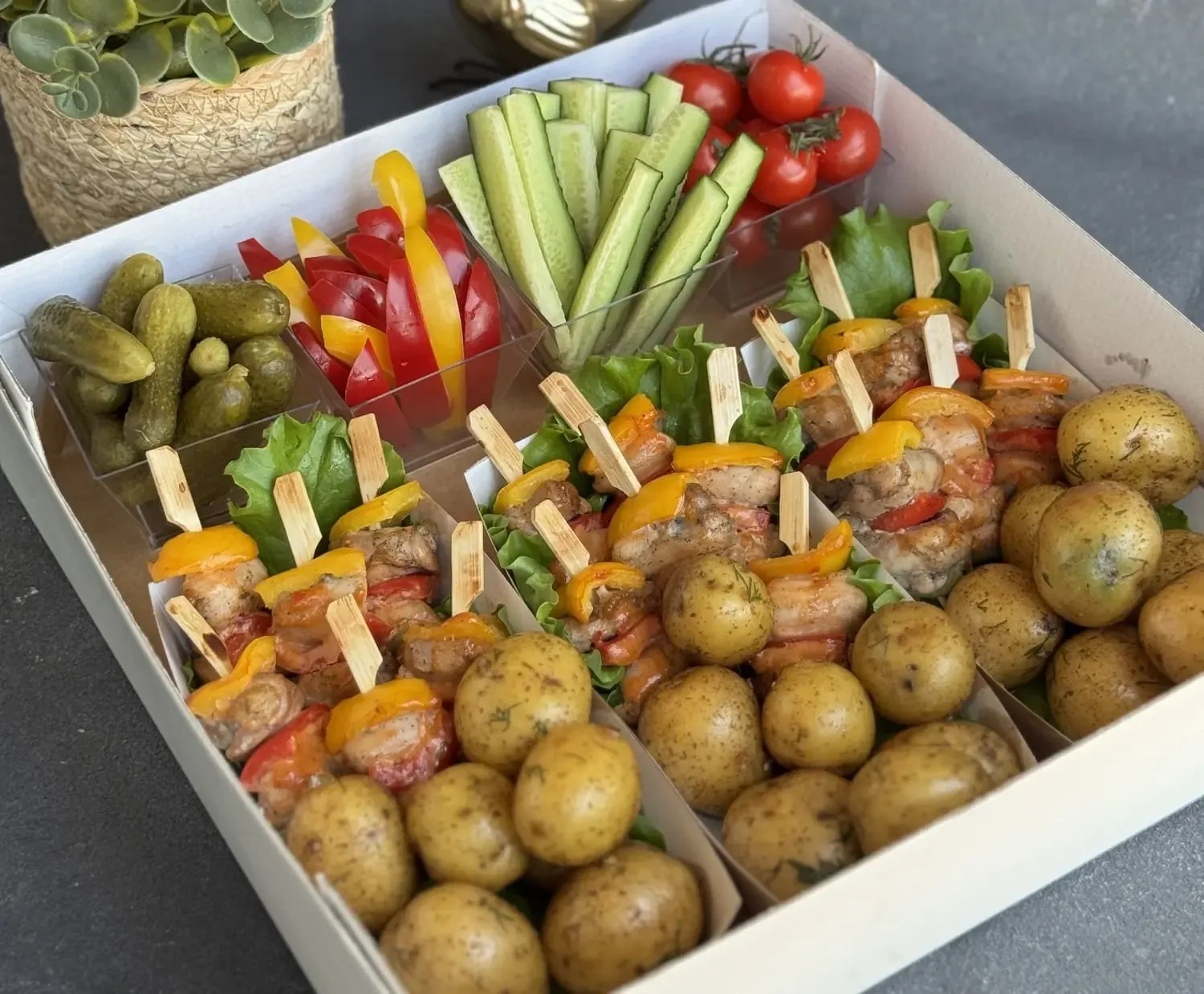 Шашлычки с бэби картофелем